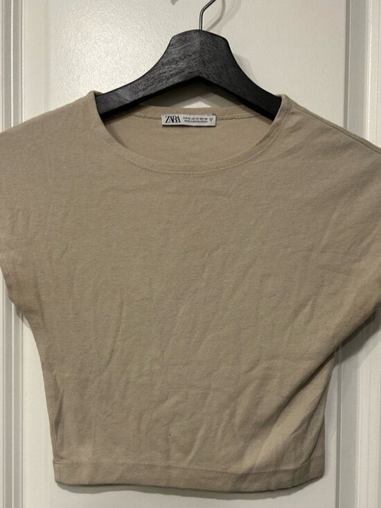 Tops - Beige Cap Short Sleeve Crop Top